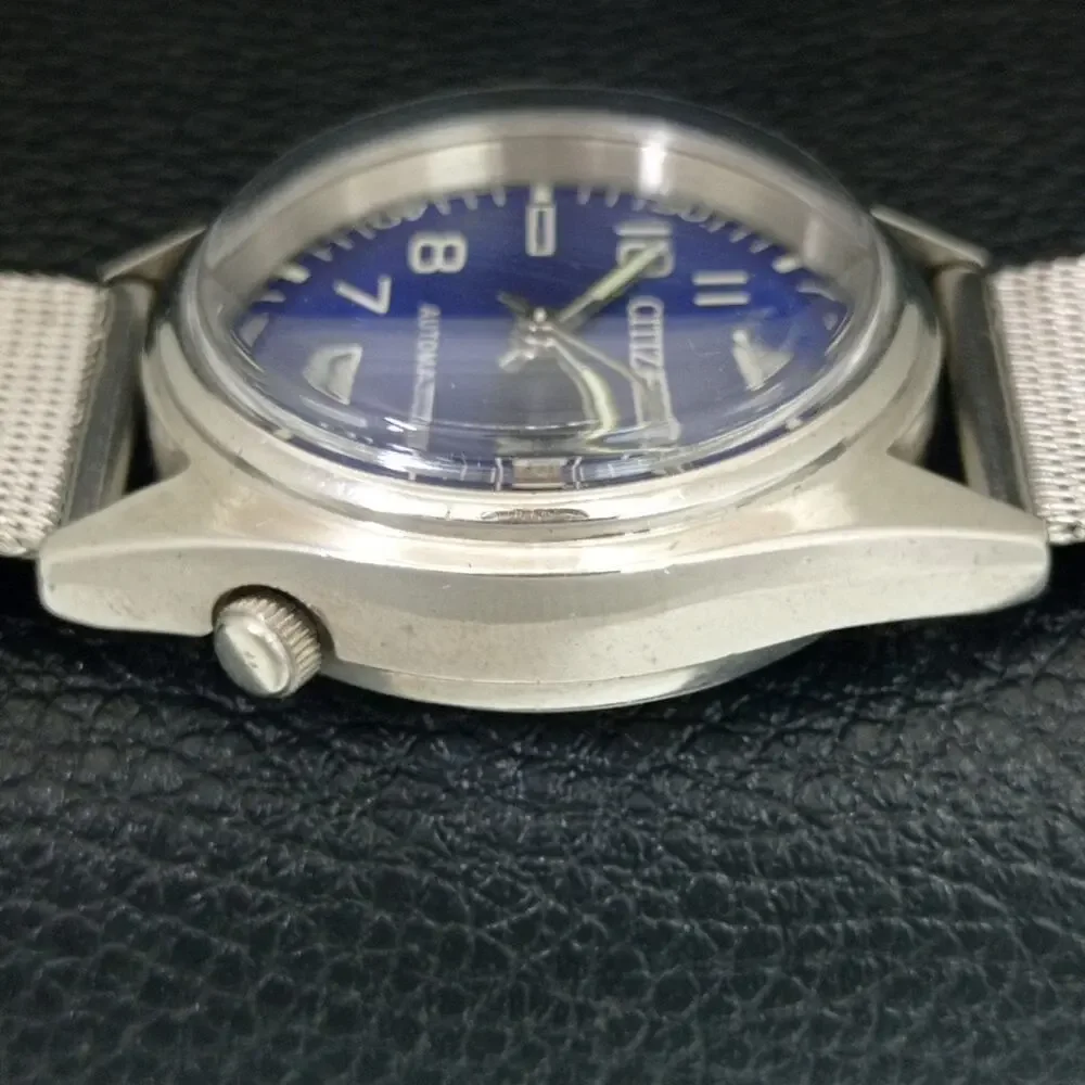 Vintage 1987 Citizen Automatic Mens Silver Watch W/daydate & Blue accents
